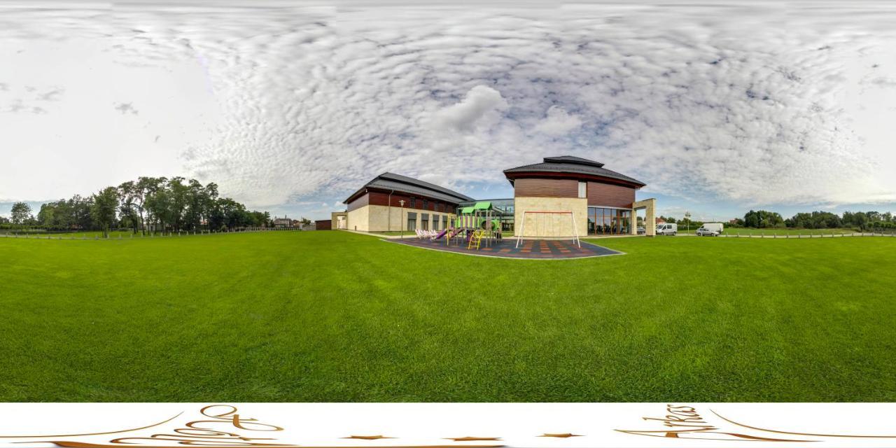 Hotel Arkas Prószków Exterior foto