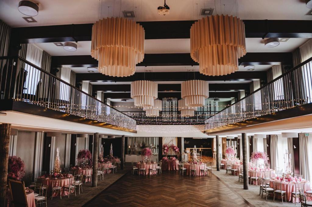 Hotel Arkas Prószków Exterior foto